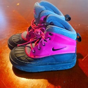 Nike ACG 12c Little girls winter boots
